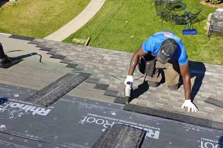 Emergency Roof Repair 19149 Mayfair 19152 Northeast Philly residential leaks repair services commercial tar shingles roof replacement free estimate