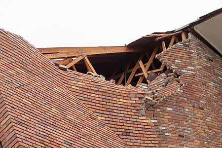 Emergency Roof Repair 19114 Torresdale Philadelphia Roofing Services Leak Repair Roofer hot white coat shingle repair roof replacement free estimate